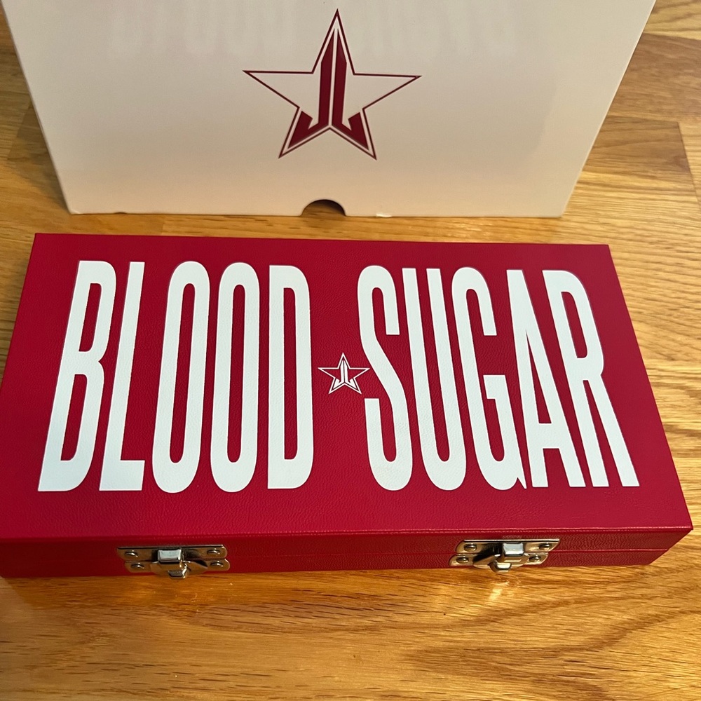 Jeffree star blood sugar eyeshadow palette